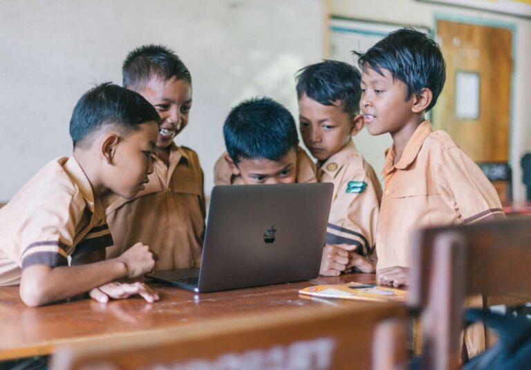 pexels-agung-pandit-wiguna-3401403