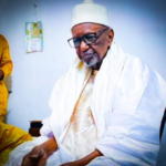 Ousmane Sonko rend hommage à Serigne Bassirou Mbacké Anta Niang