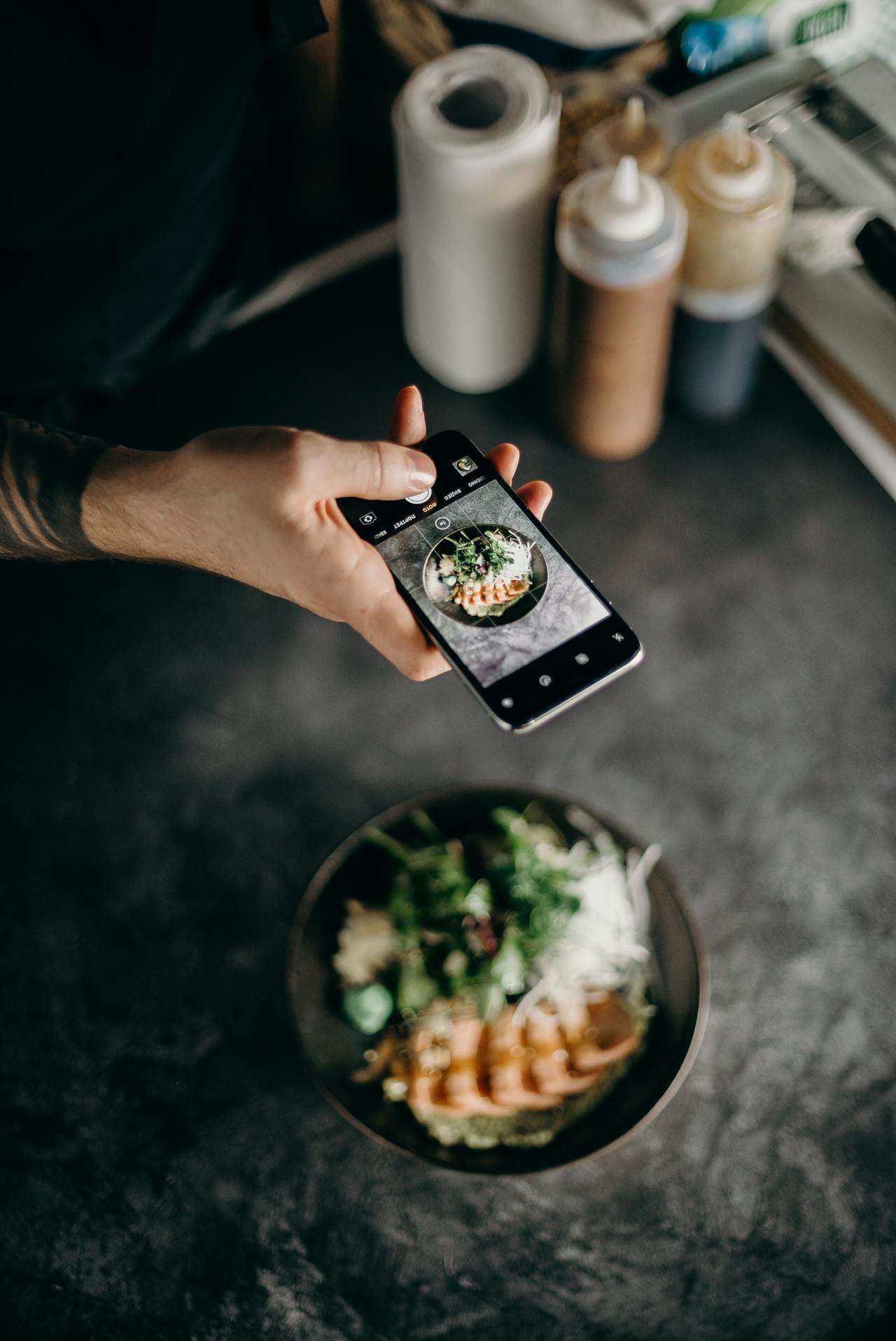 How to Promote Your Bag Business on Instagram Effectively