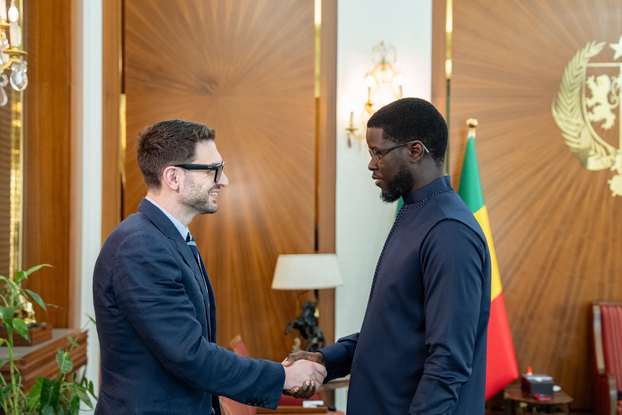 Audience présidentielle : Alex Soros salue la vision de transformation du Président Diomaye Faye