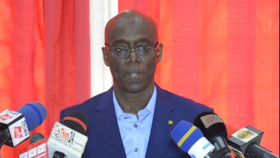 Après sa plainte au PJF, Thierno Alassane Sall annonce une tournée dans les cités non électrifiées citées dans le scandale de l’ASER