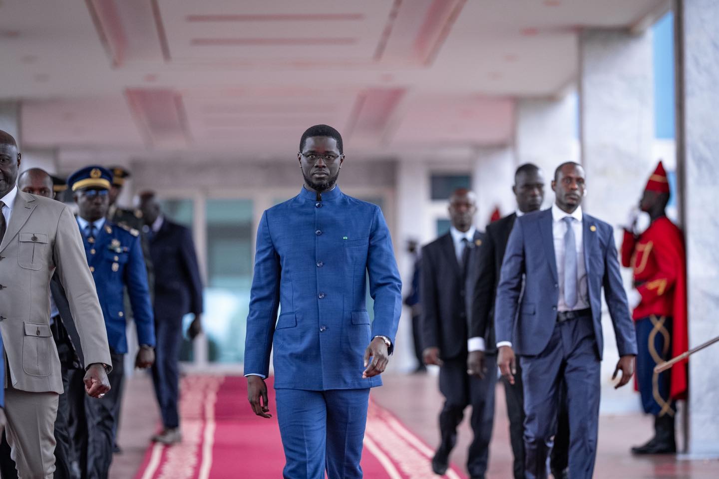 Le Président Bassirou Diomaye Faye en route pour Luanda pour le 7ᵉ Sommet UE–UA